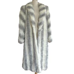 Vintage Gray and White Fur Coat